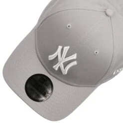 39Thirty League NY Basic Cap By New Era