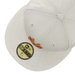 59Fifty MLB Essential Yankees Cap By New Era