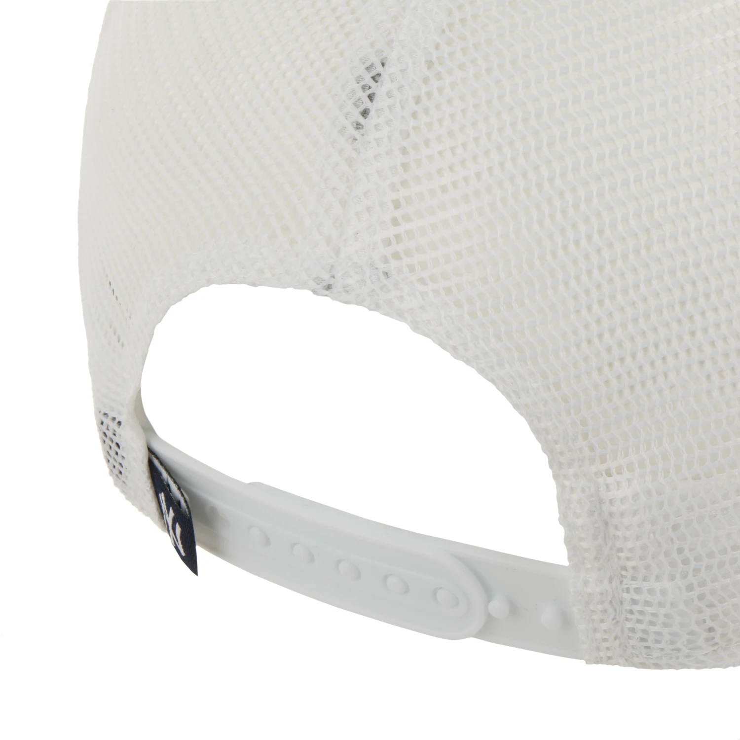 9Forty Logo Overlay Yankees Cap By New Era 6 9Forty Logo Overlay Yankees Cap By New Era – Bild 6