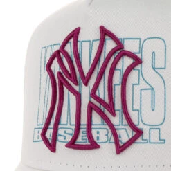 9Forty Logo Overlay Yankees Cap By New Era 17 9Forty Logo Overlay Yankees Cap By New Era -Hut Shopping 9Forty Logo Overlay Yankees Cap by New Era wei .63335 5rf5