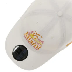 9Twenty Script Classic Cap By New Era