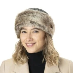 Cable Knit Faux Fur Mütze By Barts 19 Cable Knit Faux Fur Mütze By Barts -Hut Shopping Cable Knit Faux Fur Muetze by Barts.60815 7