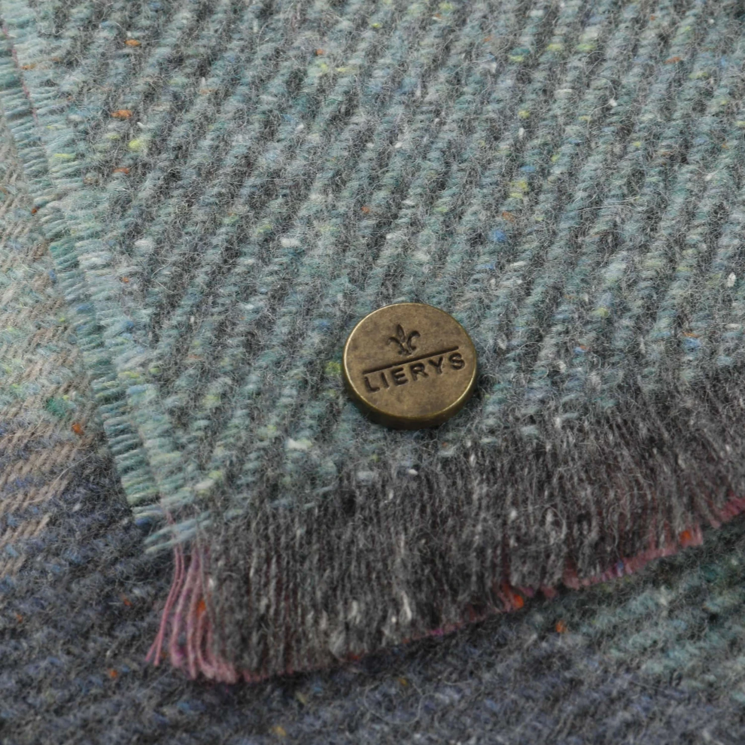 Colour Check Wollschal By Lierys 2 Colour Check Wollschal By Lierys – Bild 2