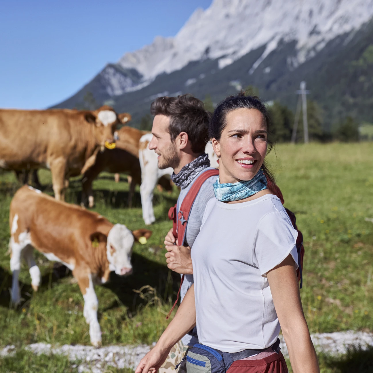 Coolnet UV+ Blauw Multifunktionstuch By BUFF 5 Coolnet UV+ Blauw Multifunktionstuch By BUFF – Bild 5