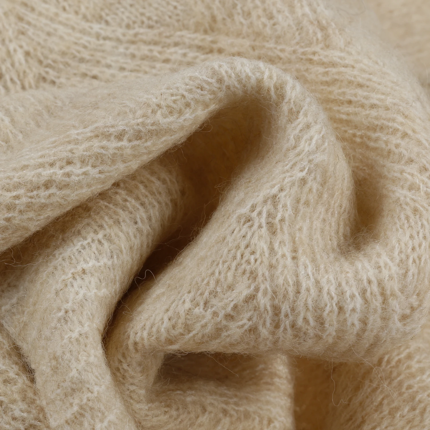 Ricarda Schal Mit Alpakawolle By Seeberger 10 Ricarda Schal Mit Alpakawolle By Seeberger – Bild 10