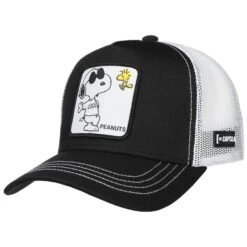 Snoopy Peanuts Trucker Cap By Capslab