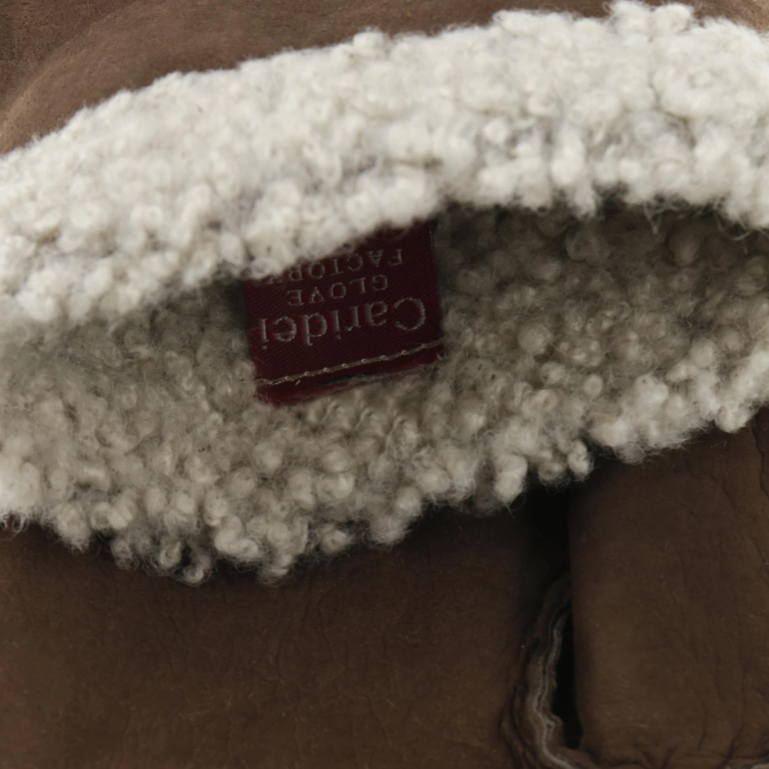 Soft Merino Lederstulpen By Caridei 1 Soft Merino Lederstulpen By Caridei