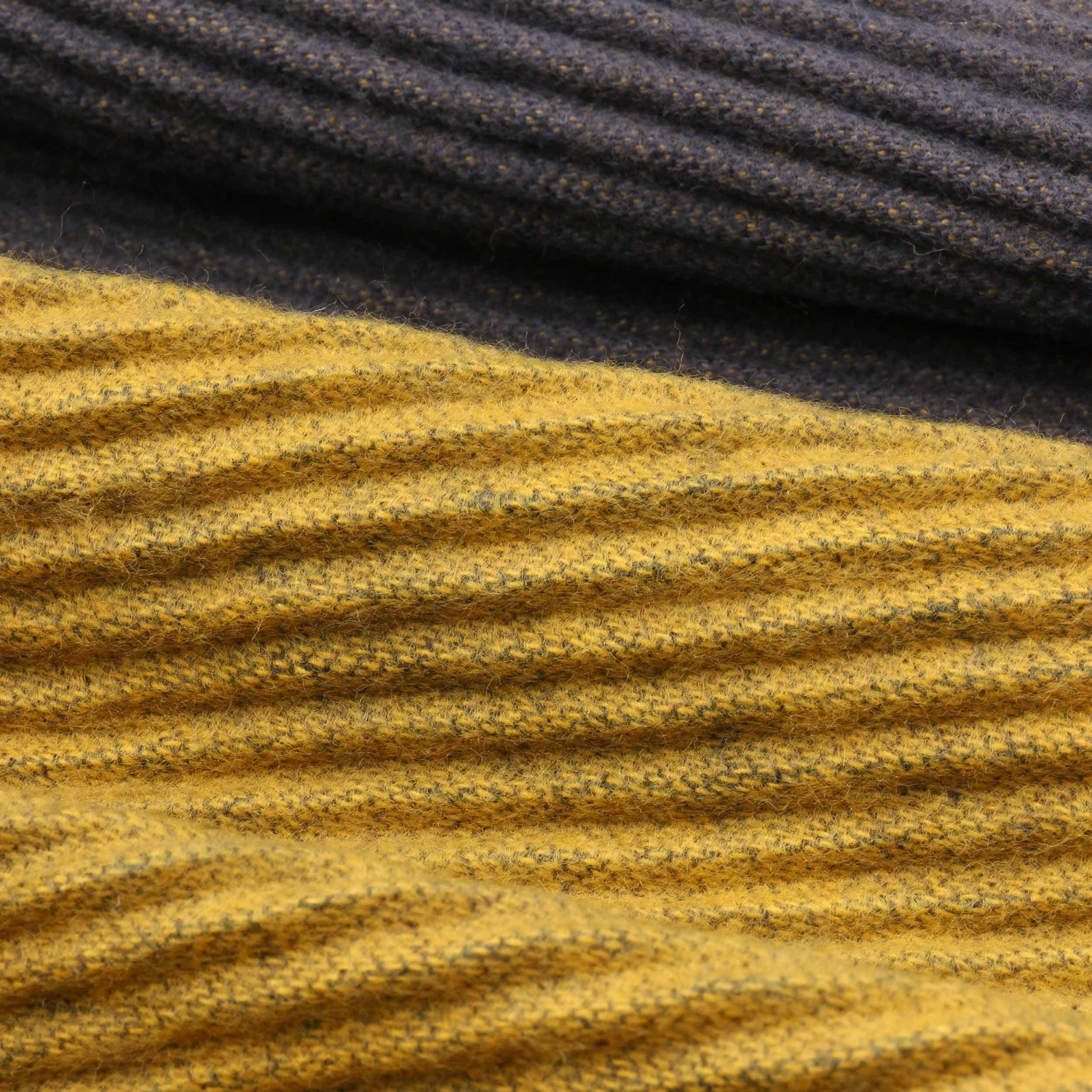 Super Soft Twotone Schal By Fraas 5 Super Soft Twotone Schal By Fraas – Bild 5