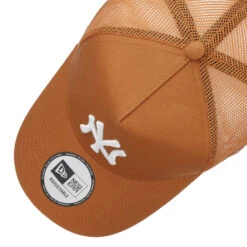Tonal Mesh NY Yankees Trucker Cap By New Era