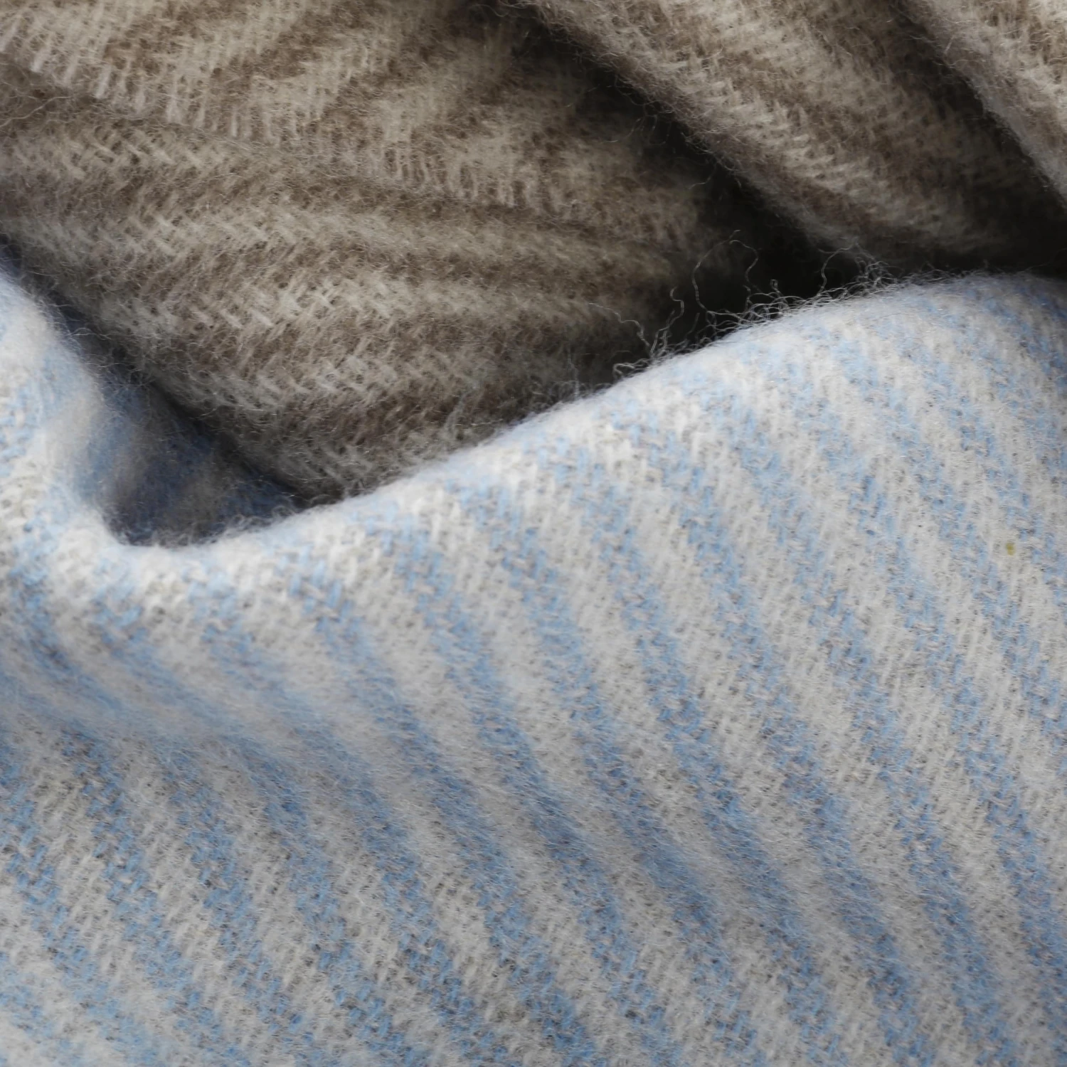 Tonder Wollschal By Fraas 2 Tonder Wollschal By Fraas – Bild 2