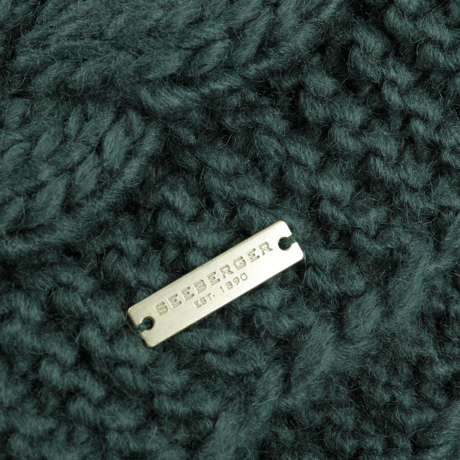 Travola Loopschal By Seeberger 1 Travola Loopschal By Seeberger