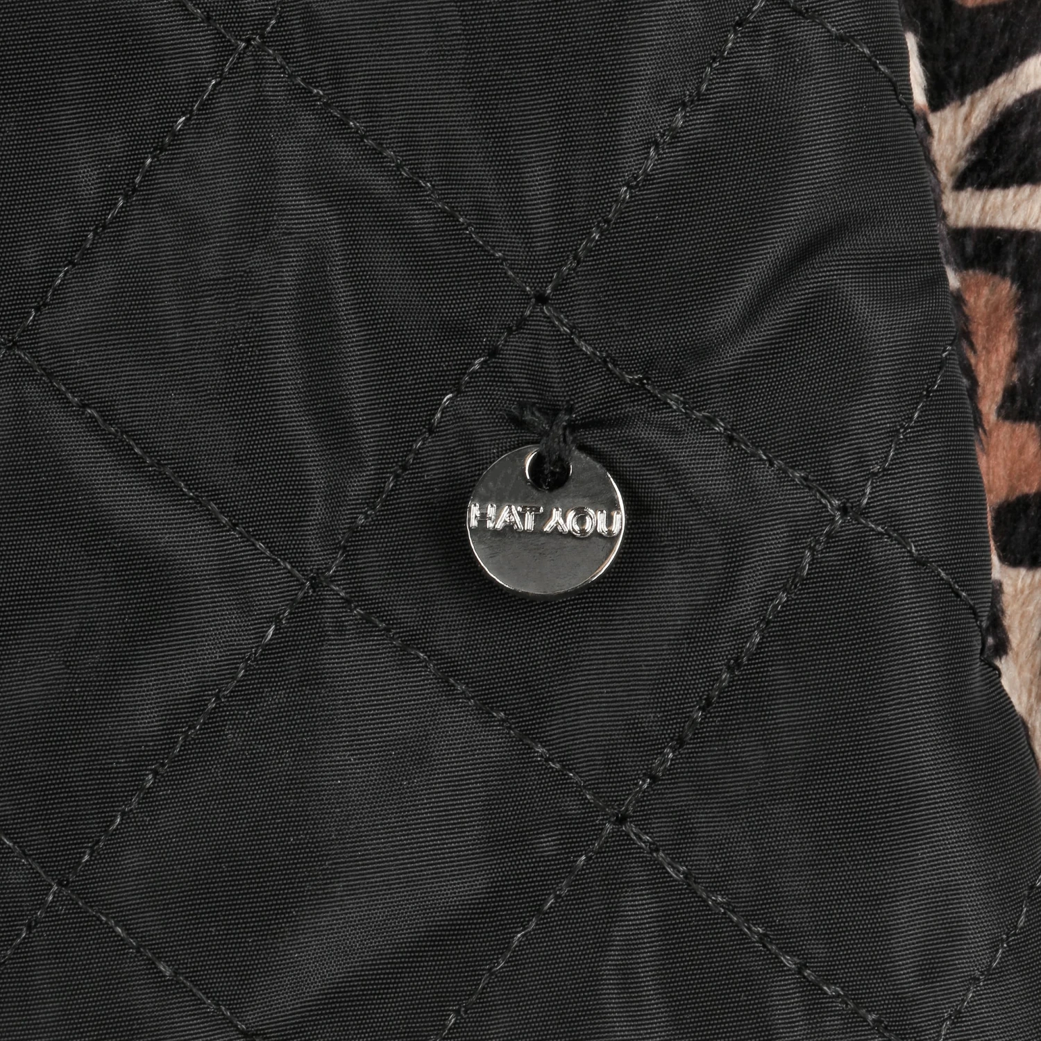 Wendeschal Mit Leo-Print 1 Wendeschal Mit Leo-Print