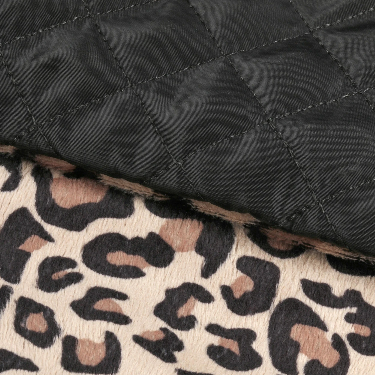 Wendeschal Mit Leo-Print 2 Wendeschal Mit Leo-Print – Bild 2